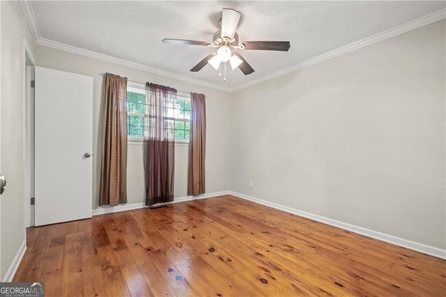 Building Photo - 39 Jim Ln SE