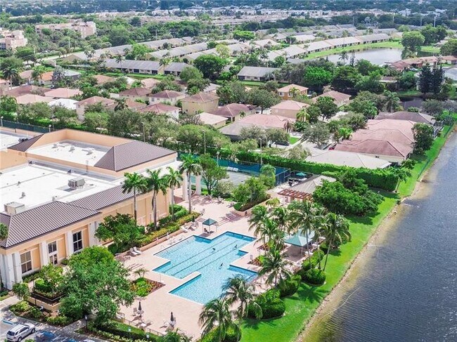 Building Photo - 7755 Yardley Dr