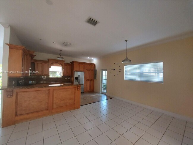 Building Photo - 8105 SW 17th Terrace