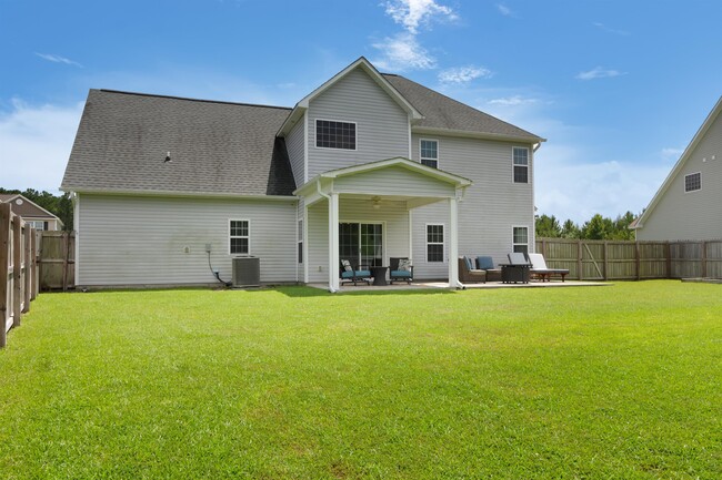 Building Photo - 307 Pettigrew Ln