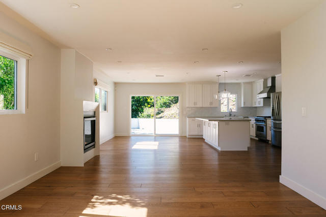 Building Photo - 5447 Rock Castle Dr