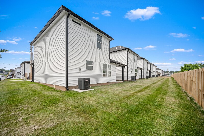Building Photo - 113 Mullican St