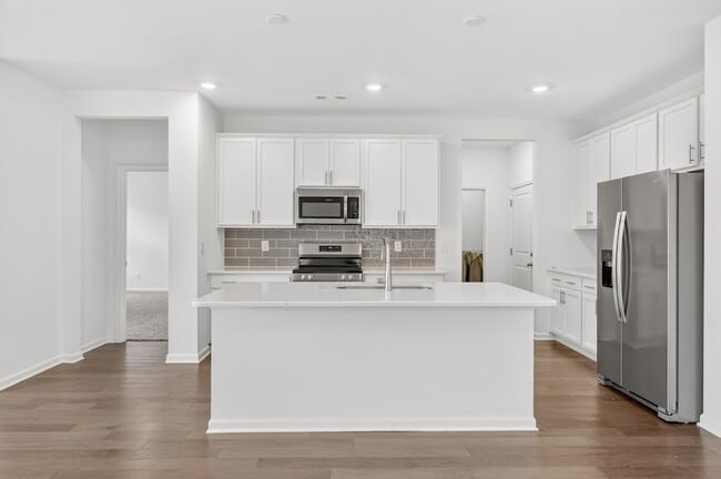 Building Photo - 4909 Russell David Dr