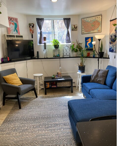 Building Photo - 133 Chiswick Rd