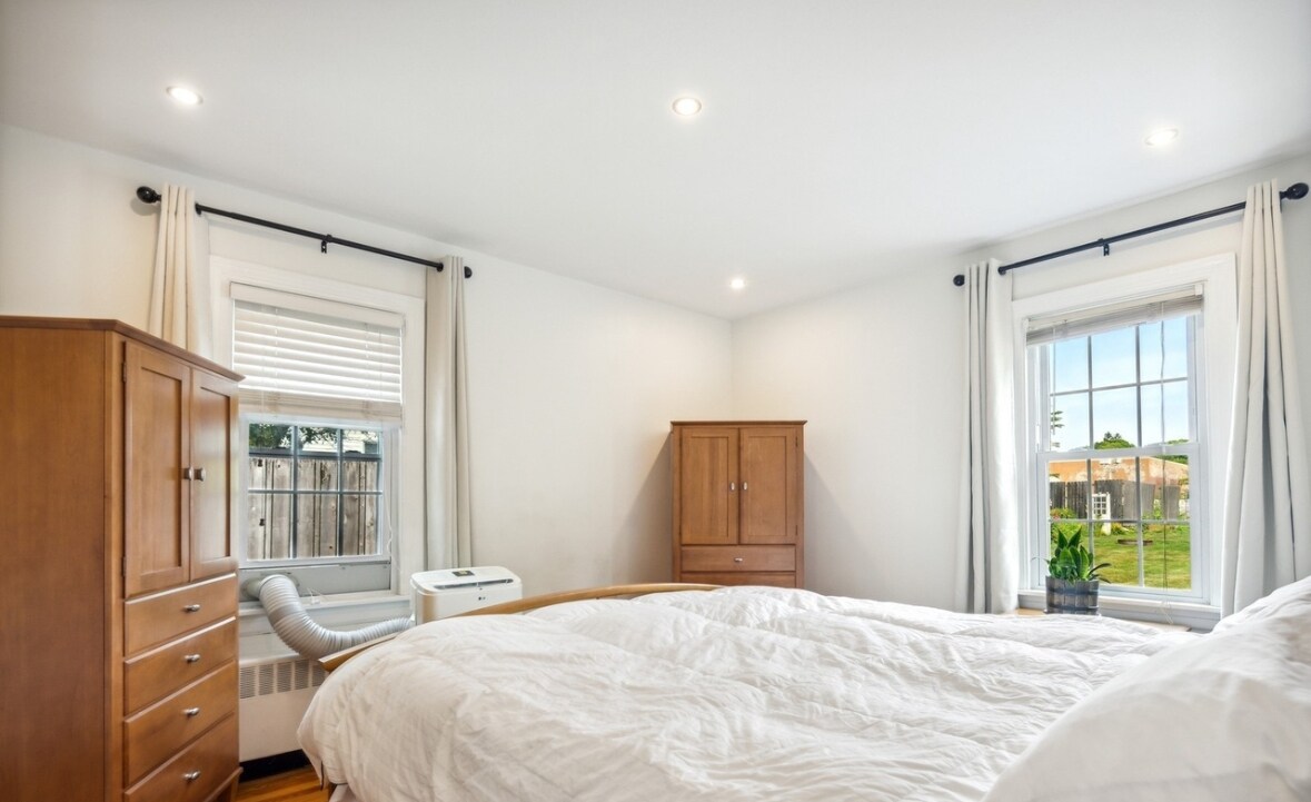 West Bedroom - 805 Pershing Ave