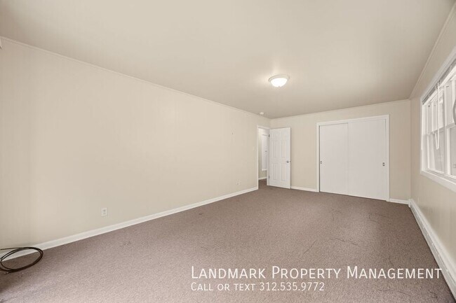 Building Photo - 3619 216th Pl