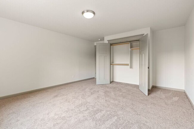 Building Photo - 14716 Blue Blossom Way
