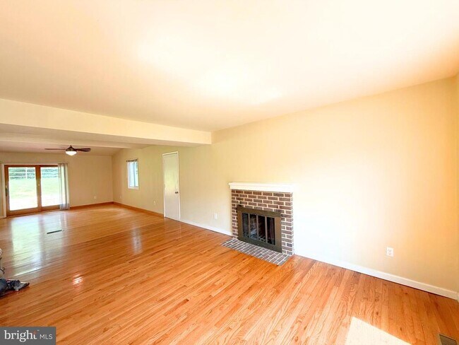 Building Photo - 11505 Alcinda Ln