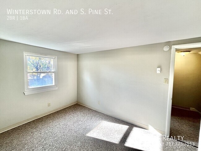 Building Photo - 100 Winterstown Rd