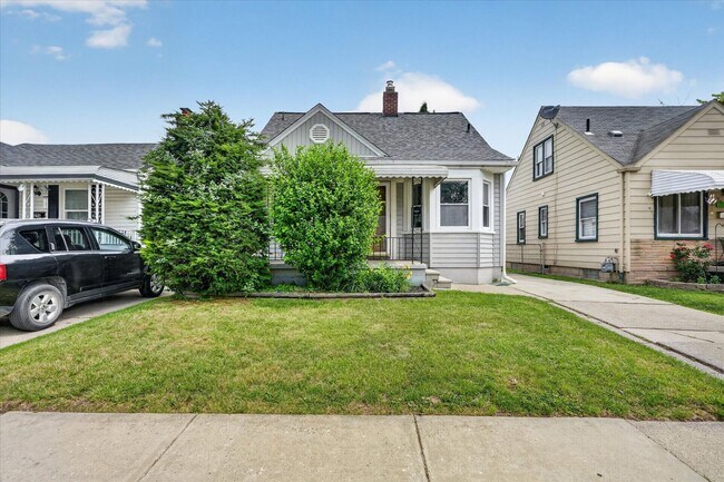 Building Photo - Charming 3-Bedroom Bungalow for Rent in Lincoln Park