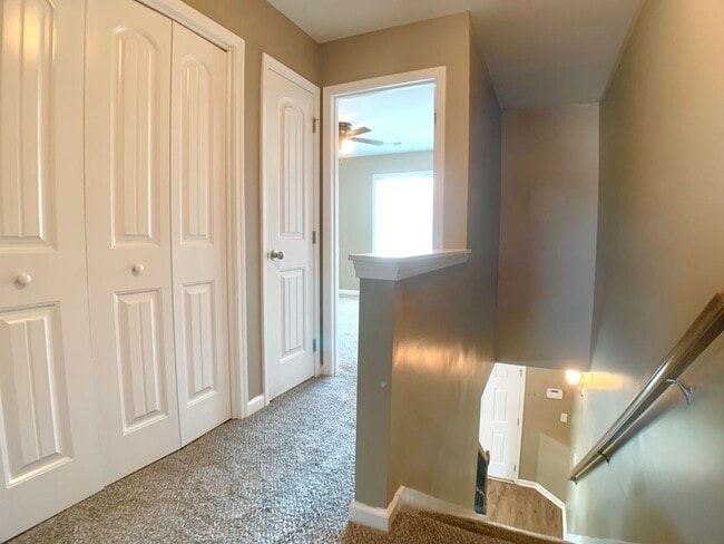 Building Photo - 216 Alexander Blvd