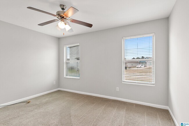 Building Photo - 16411 Waterbury Ln