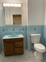 Building Photo - 227 Holland St