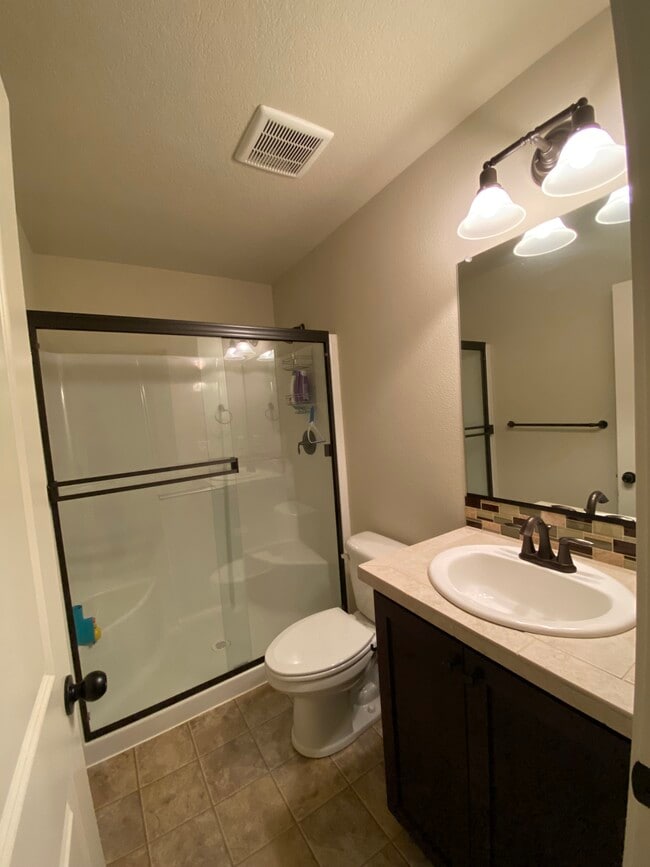 Building Photo - 10030 NW Bartlett Loop