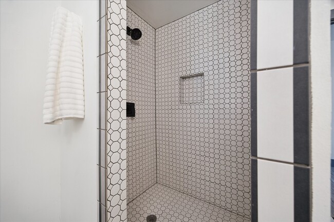 Building Photo - 11531 Gaymoor Dr