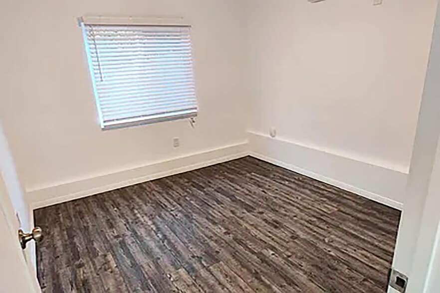 Building Photo - 6720 Van Noord Ave