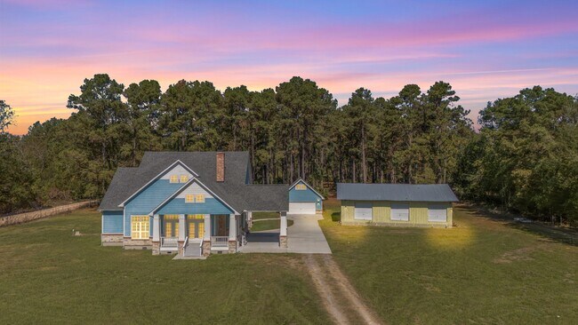 Building Photo - 3960 Farm to Market 1960 Rd E