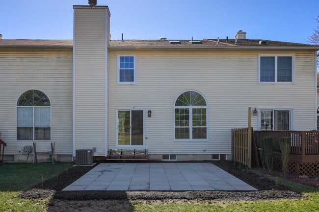 Building Photo - 3 Cheyenne Trail