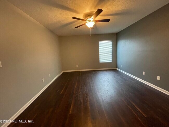 Building Photo - 15319 Bareback Dr