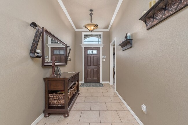 Building Photo - 131 Roucourt Loop