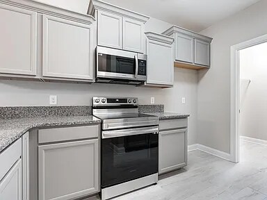 Building Photo - 165 Ella Kinley Cir
