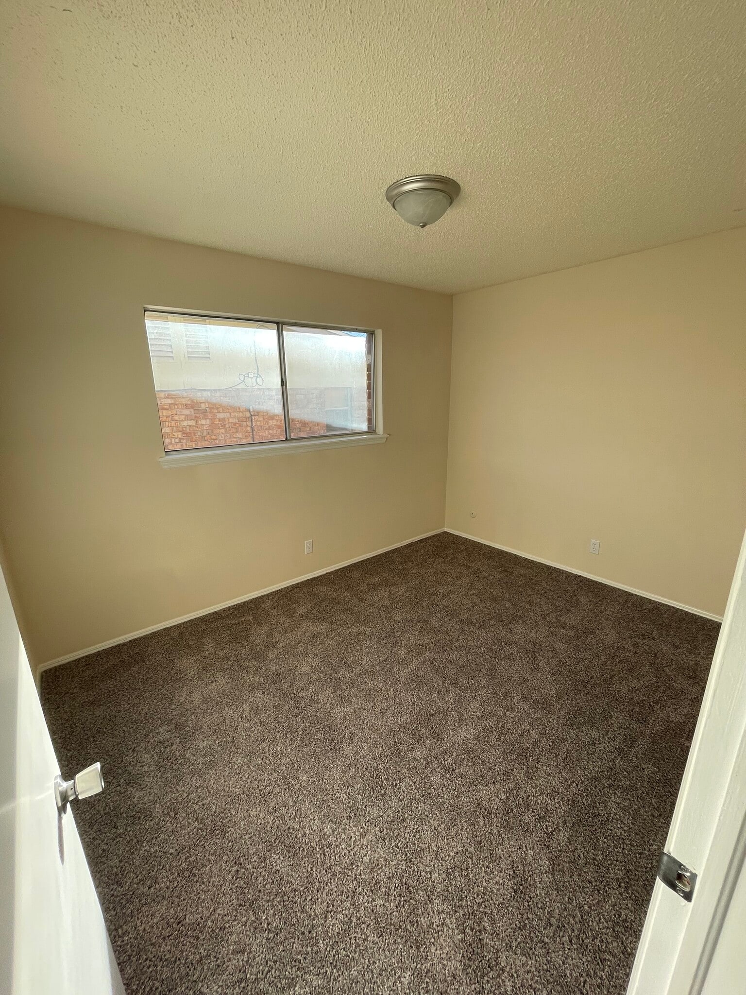 Building Photo - 4740 Tumbleweed Ave