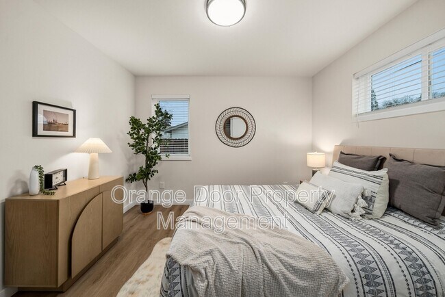 Building Photo - 3623 S J St