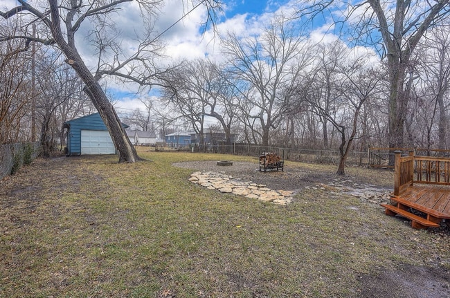 Building Photo - Cute Two Bedroom Home in Olathe