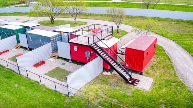 Building Photo - 6449 S Interstate 35