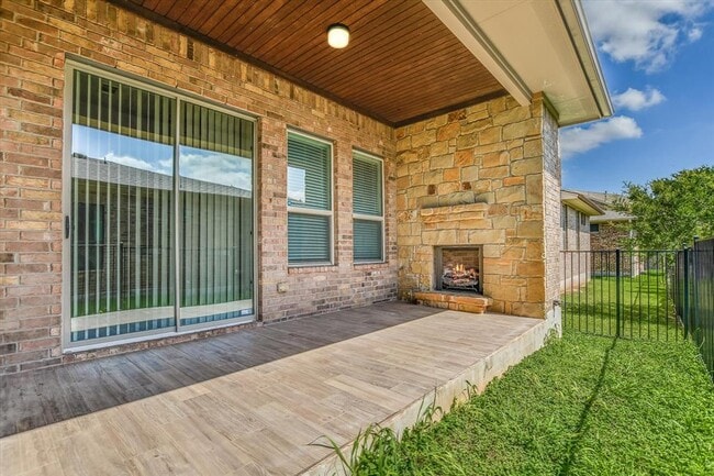 Building Photo - 508 Baylee Love Ln E