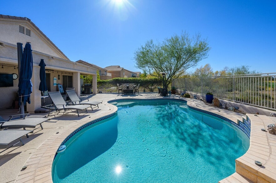 Building Photo - 34018 N Pate Pl