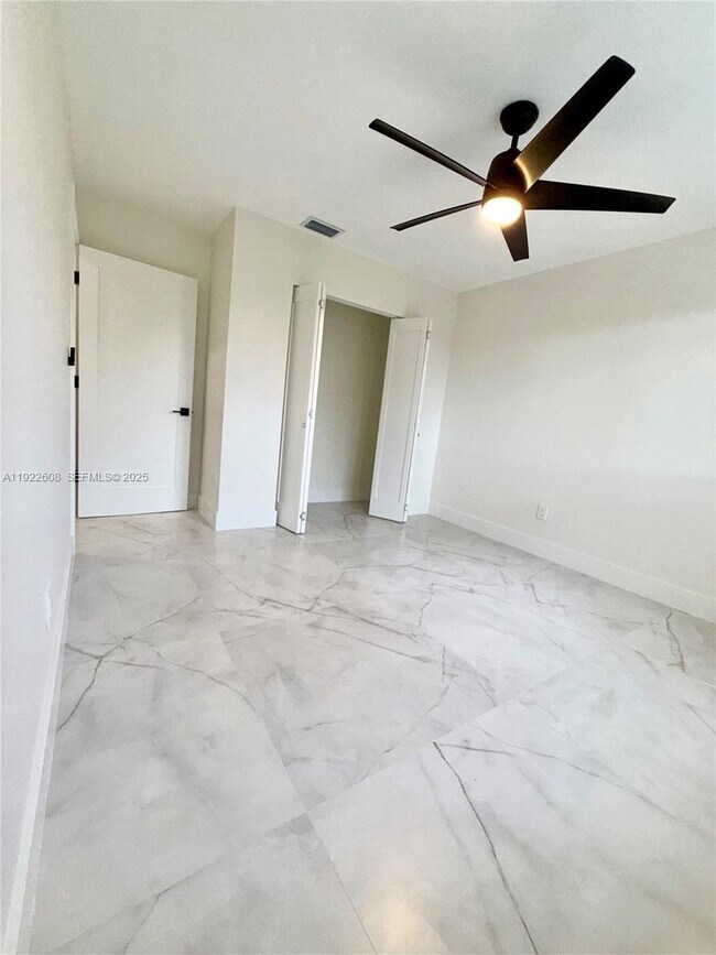 Building Photo - 15254 SW 109th St