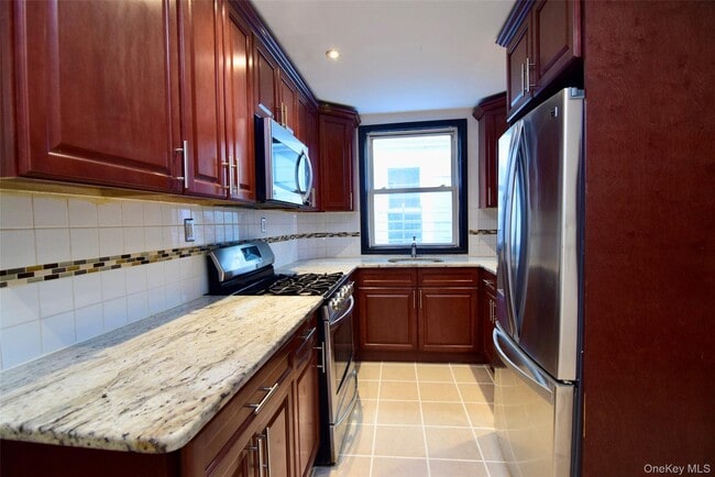 Building Photo - 4224 Edson Ave