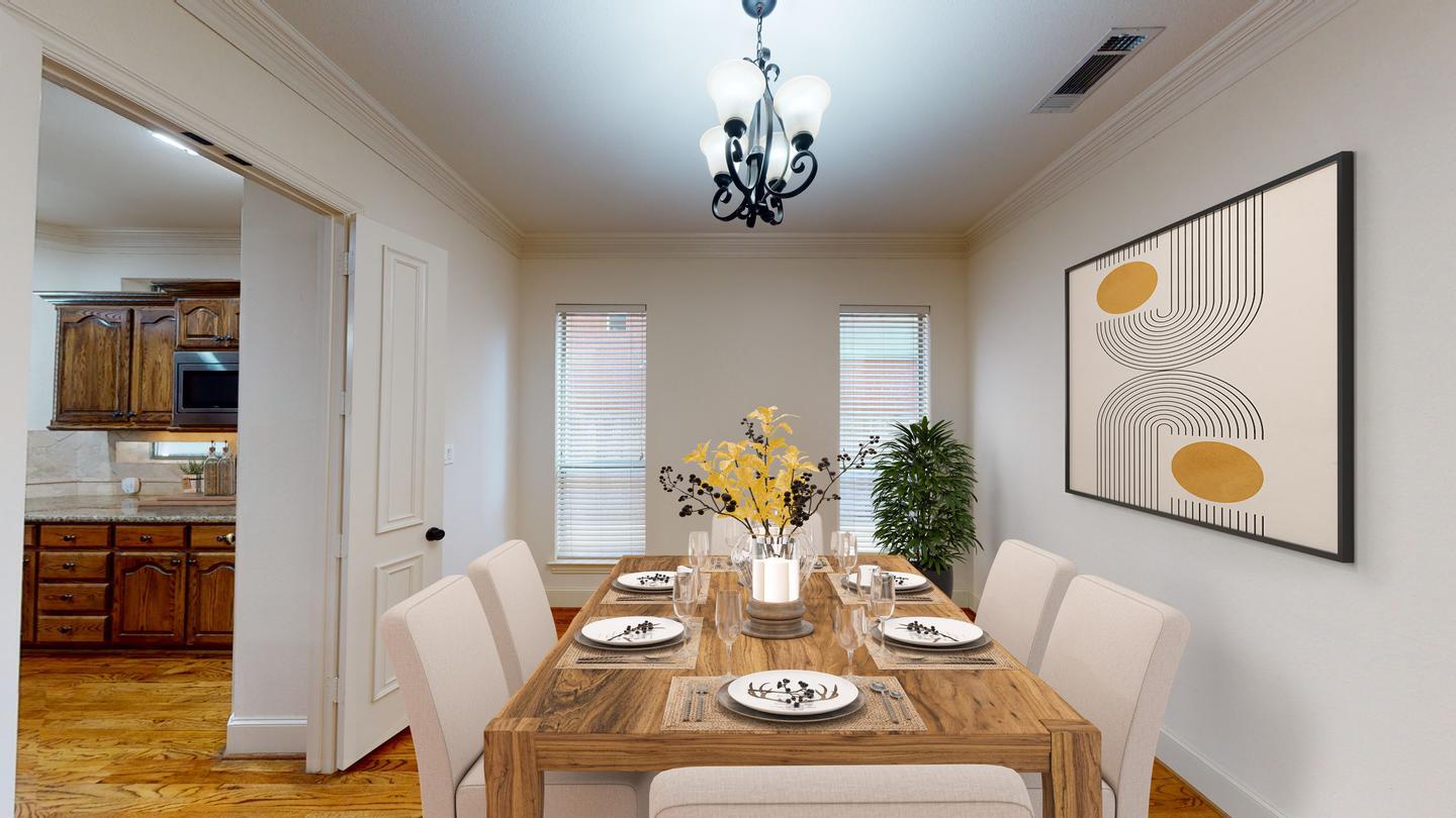 Building Photo - Elegant Central Dallas home 2.5 blocks from Knox-Henderson
