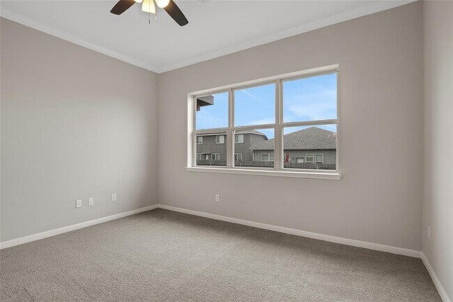 Building Photo - 16408 Fetching Ave