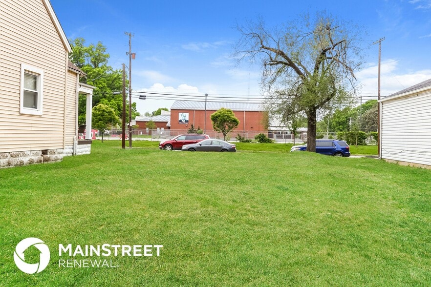 Building Photo - 2913 Dumesnil, Apt #3