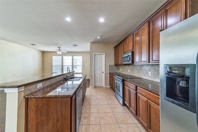 Building Photo - 7416 Coronado Ave