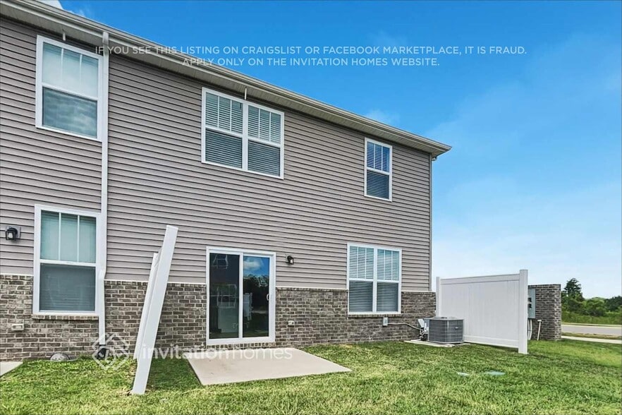 Building Photo - 786 Mickelson Wy