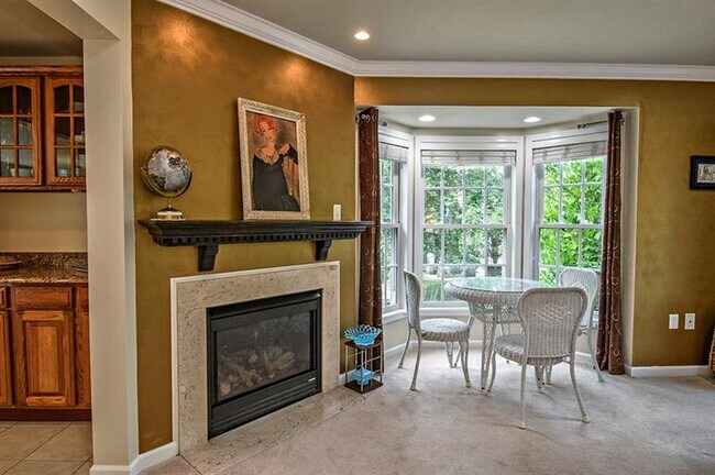 Building Photo - 134 Chapel Harbor Dr