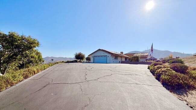 Building Photo - Beautiful Custom Single-Story Home on Gated Country Property with Spectacular Views & Pool!
