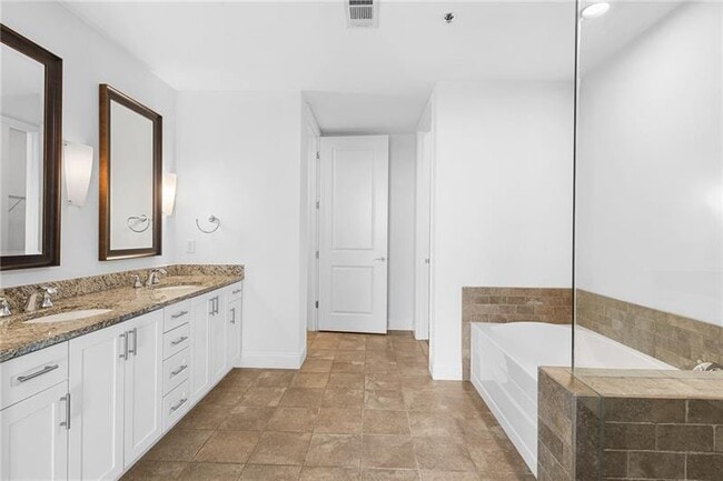 Building Photo - 270 17th St NW