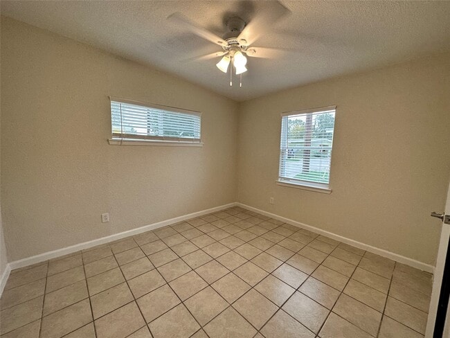 Building Photo - 3357 Frick Rd