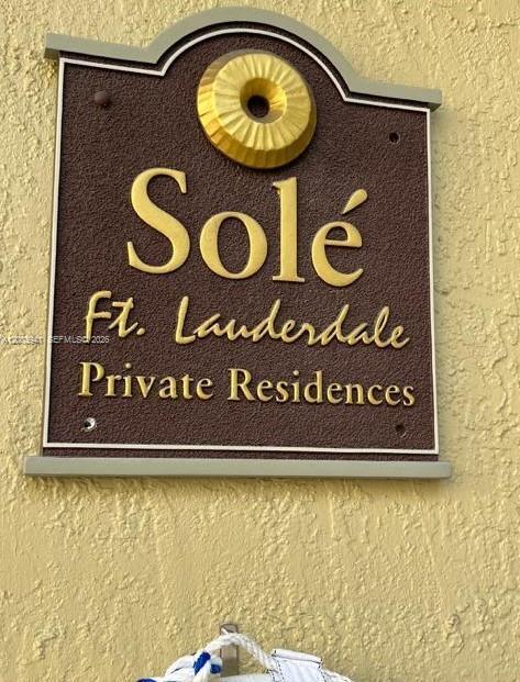 Building Photo - 533 NE 3rd Ave