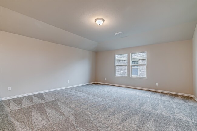 Building Photo - 337 Edmund Ln