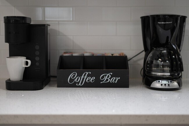 Building Photo - 1775 Harbor Rd