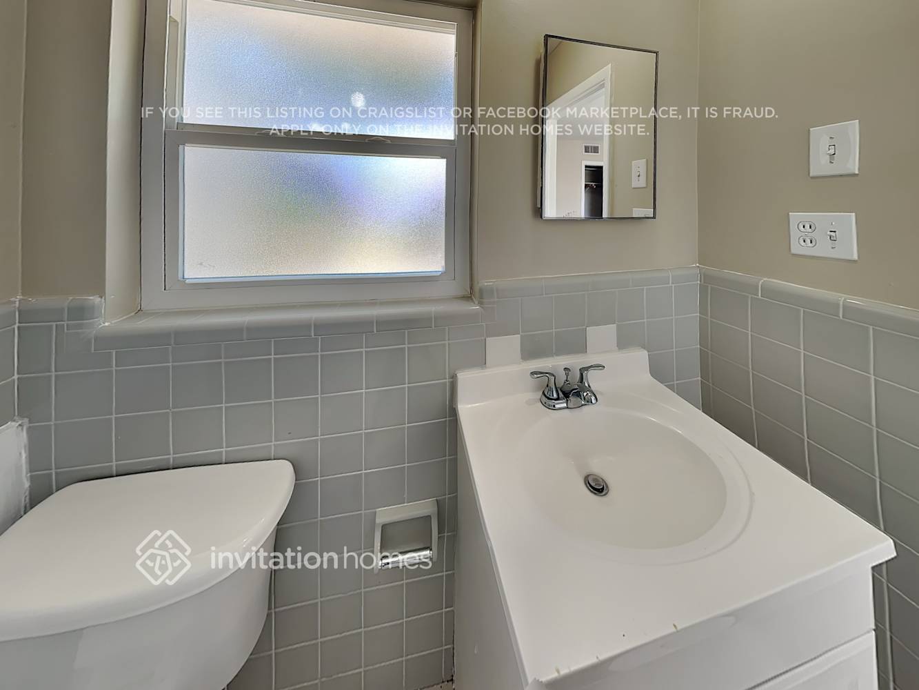 Building Photo - 1355 Stratford Dr