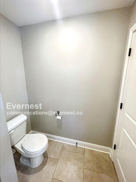 Building Photo - 1030 Garner Hills Dr