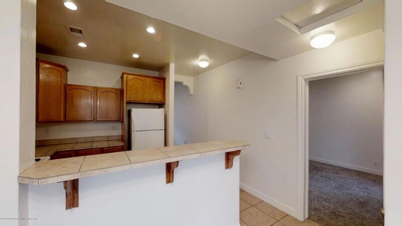 Building Photo - 1415 E Payton Way