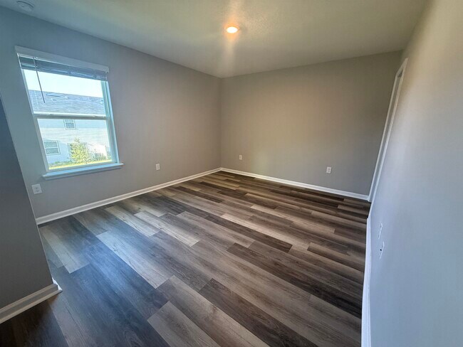 Building Photo - 128 Great Star Ct