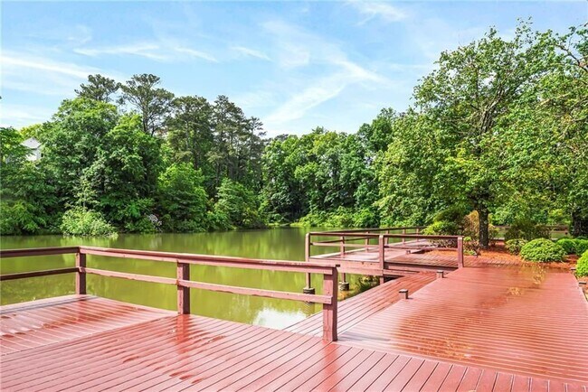 Building Photo - 105 Leyland Ct